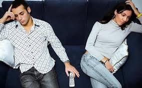 Mental Health Divorce Rates & Causes Of Divorce 10 distant couple 3